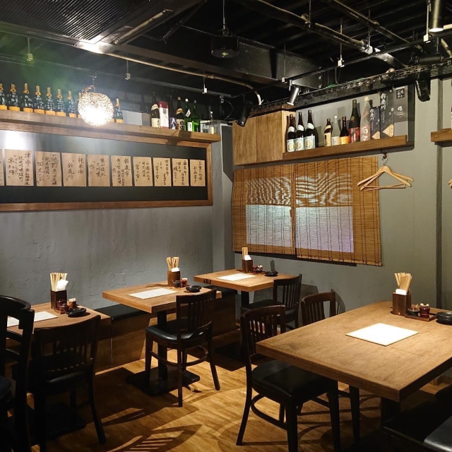 酒場 イセカグラ【居酒屋】