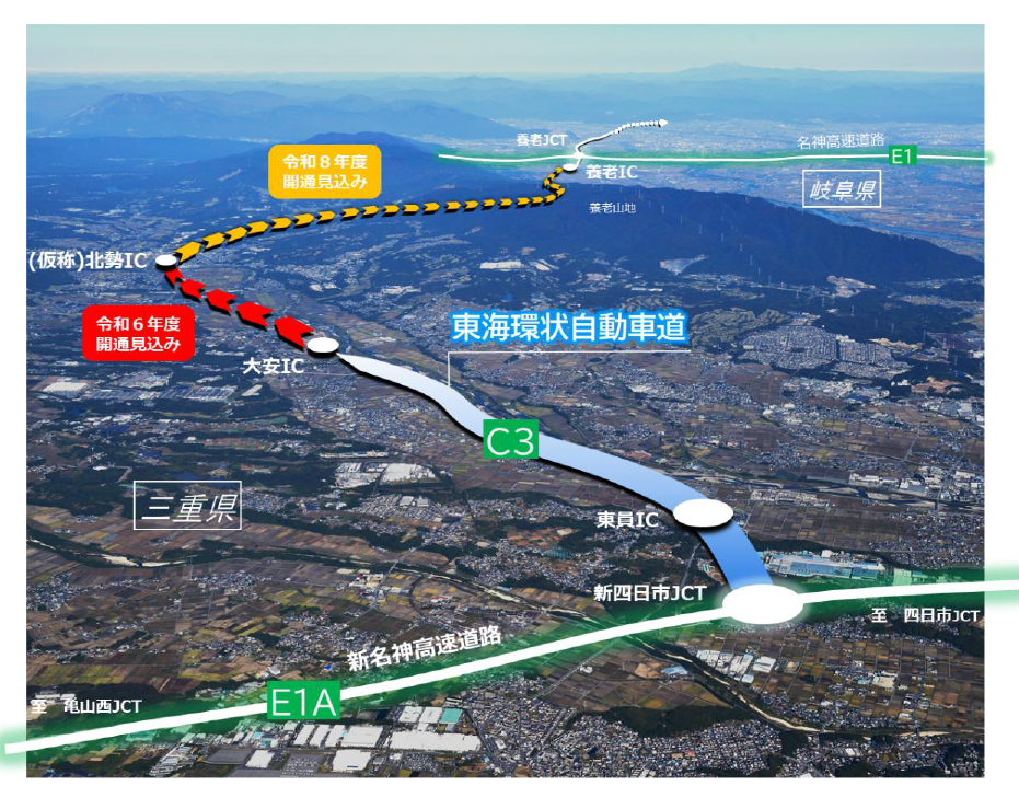 三重県内で整備が進む、高速道路パネル展